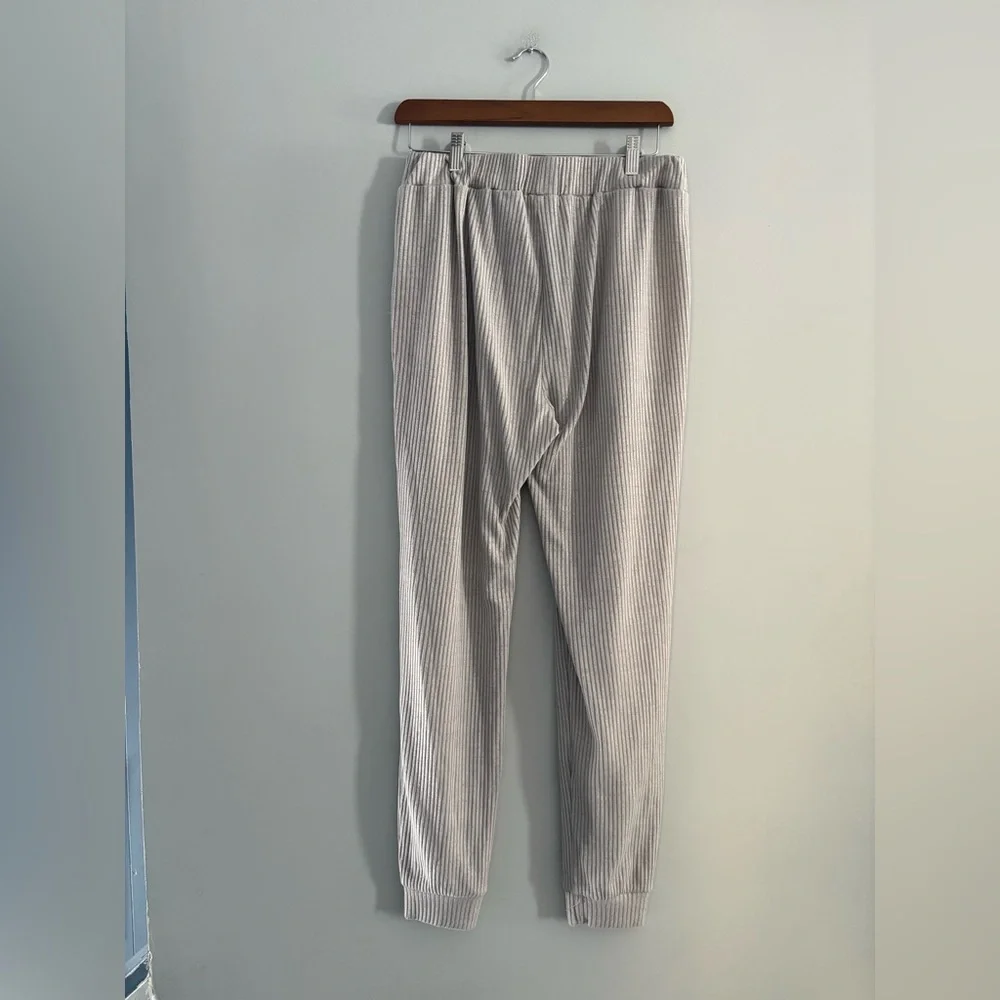 Allfenix • Beige Ribbed Sweatpants - Picture 2 of 2